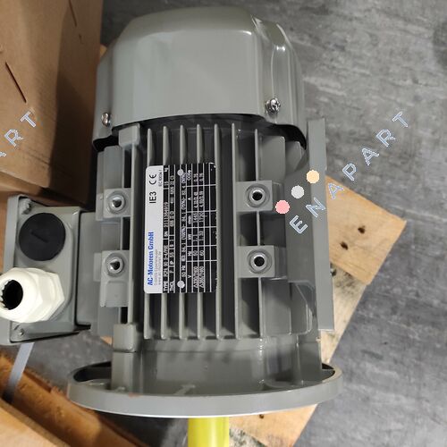 FCA 90 S-4 / PHE B14a Moteur triphasé compact