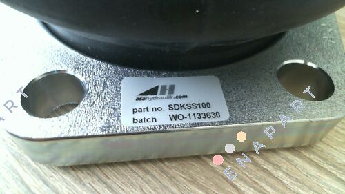 NG100 K16S-100 - SAE 4" Compensateur avec brides SAE