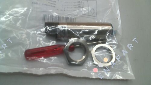 P/N: 6557816002, Type: OM18RT-DPTP-0300-SLE capteur