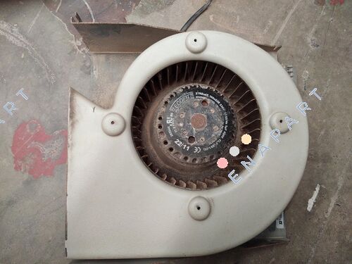 1054852 Ventilateur