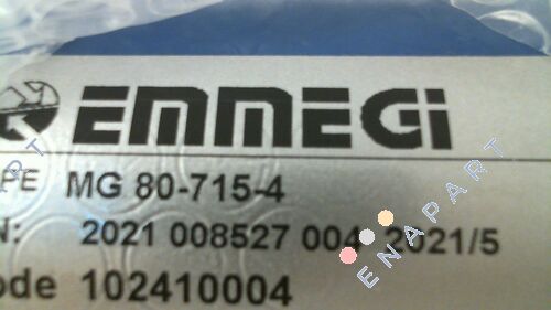 MG 80-715-4 / 102410004 refroidisseur d'eau et d'huile