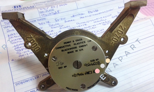 111RC001805-P   Potentiomètre